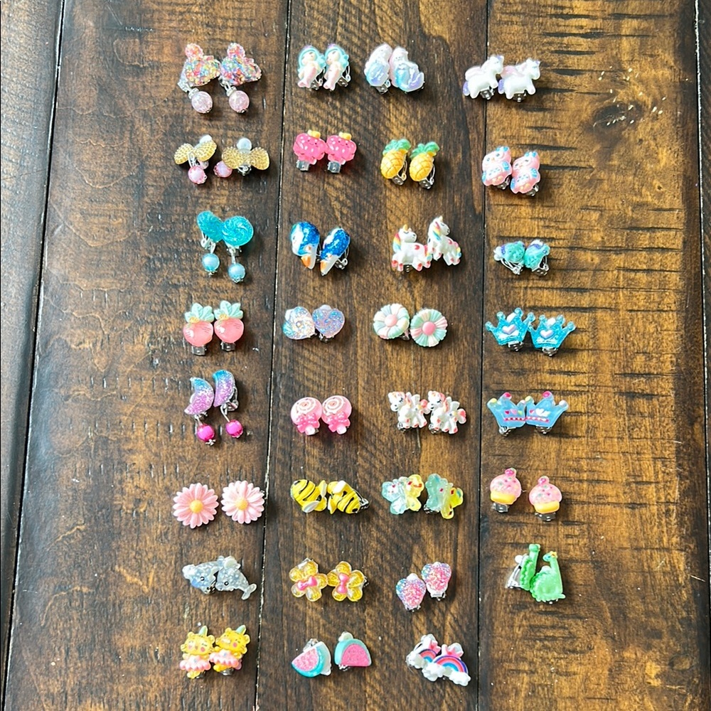 Pink and Blue Jewelry Accessories Collection